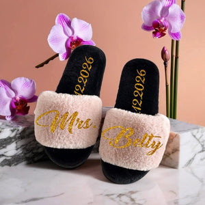 Bridal Party Slippers – Personalized Custom Name Fuzzy Slippers for Bridesmaids, Wedding, Spa, and Bachelorette Parties, Cozy & Fluffy - Venuston