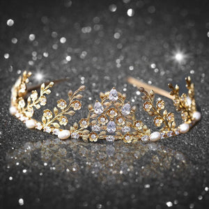 Bridal Gold Crown - Handcrafted Leaf & Zircon Crystal Tiara, Perfect for Wedding, Cosplay, Christmas, and New Year Events - Venuston