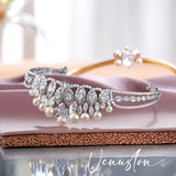 Queen Crown - Royal Wedding Headpiece adorned with Pearls - Ideal Bridal Accessory & Gift for Mom - Venuston