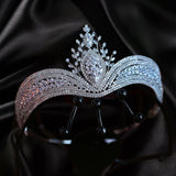 Wedding Crown Tiara Crystal Birthday Crown for Women Rhinestone Queen Crown Bridal Party Pageant Crown Wedding Hair Accessories for Brides